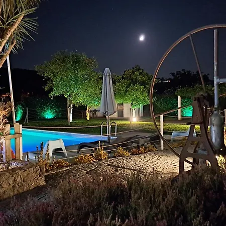 Casa Cachada * براغا